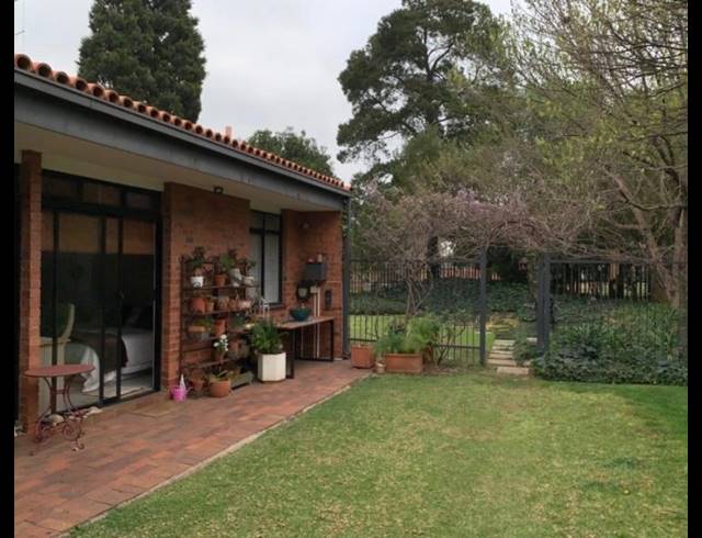 5 BEDROOM HOUSE FOR SALE IN VANDERBIJLPARK SE 3